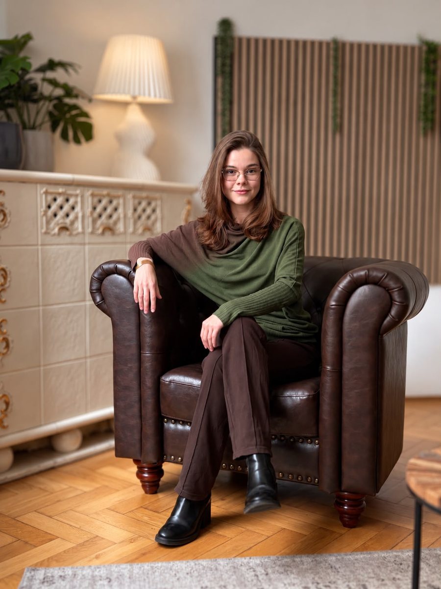 Alisa Borysova, Psychotherapeutin, in ihrer Praxis